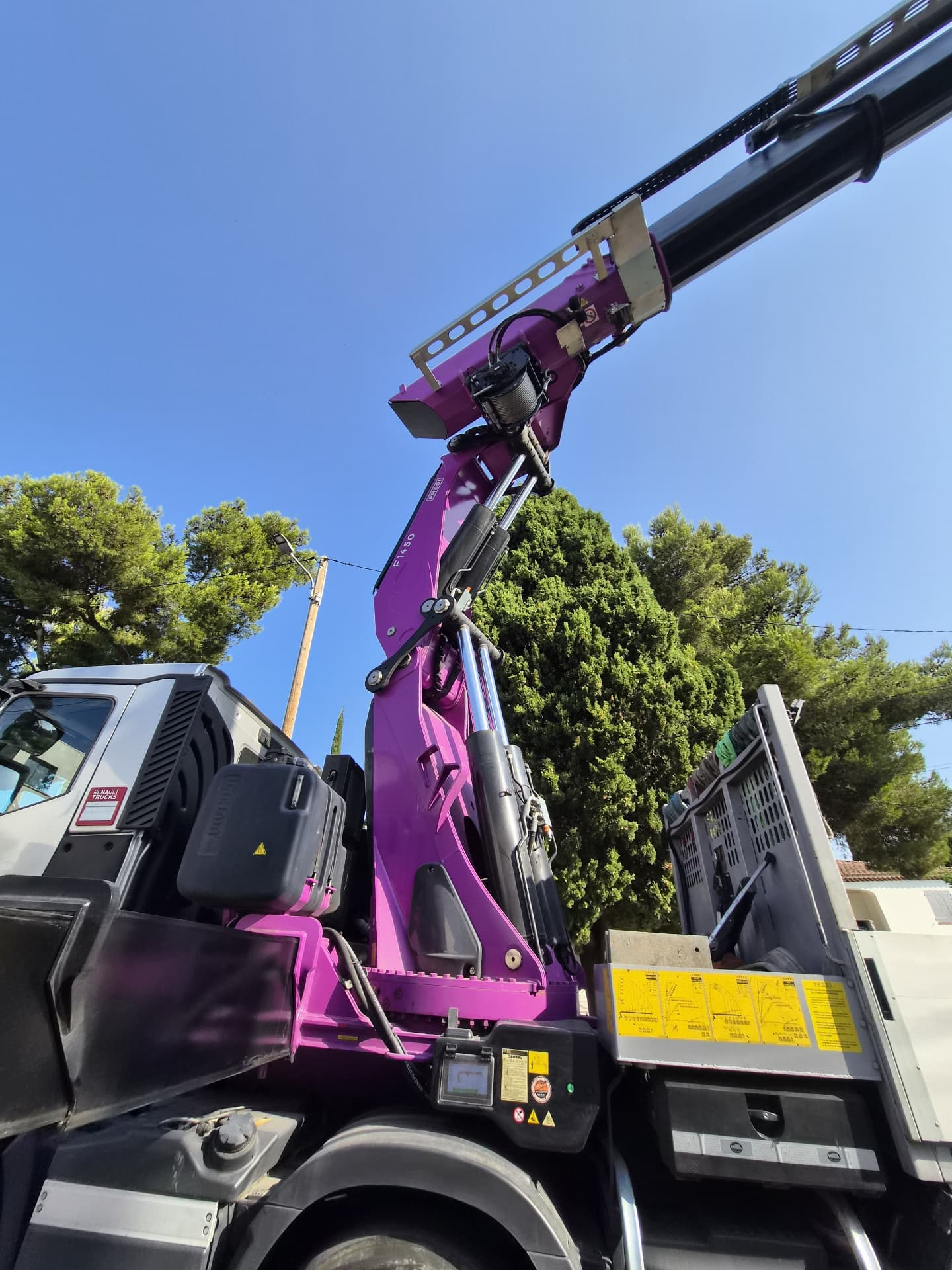 Bras de grue pour le levage de grands sujets