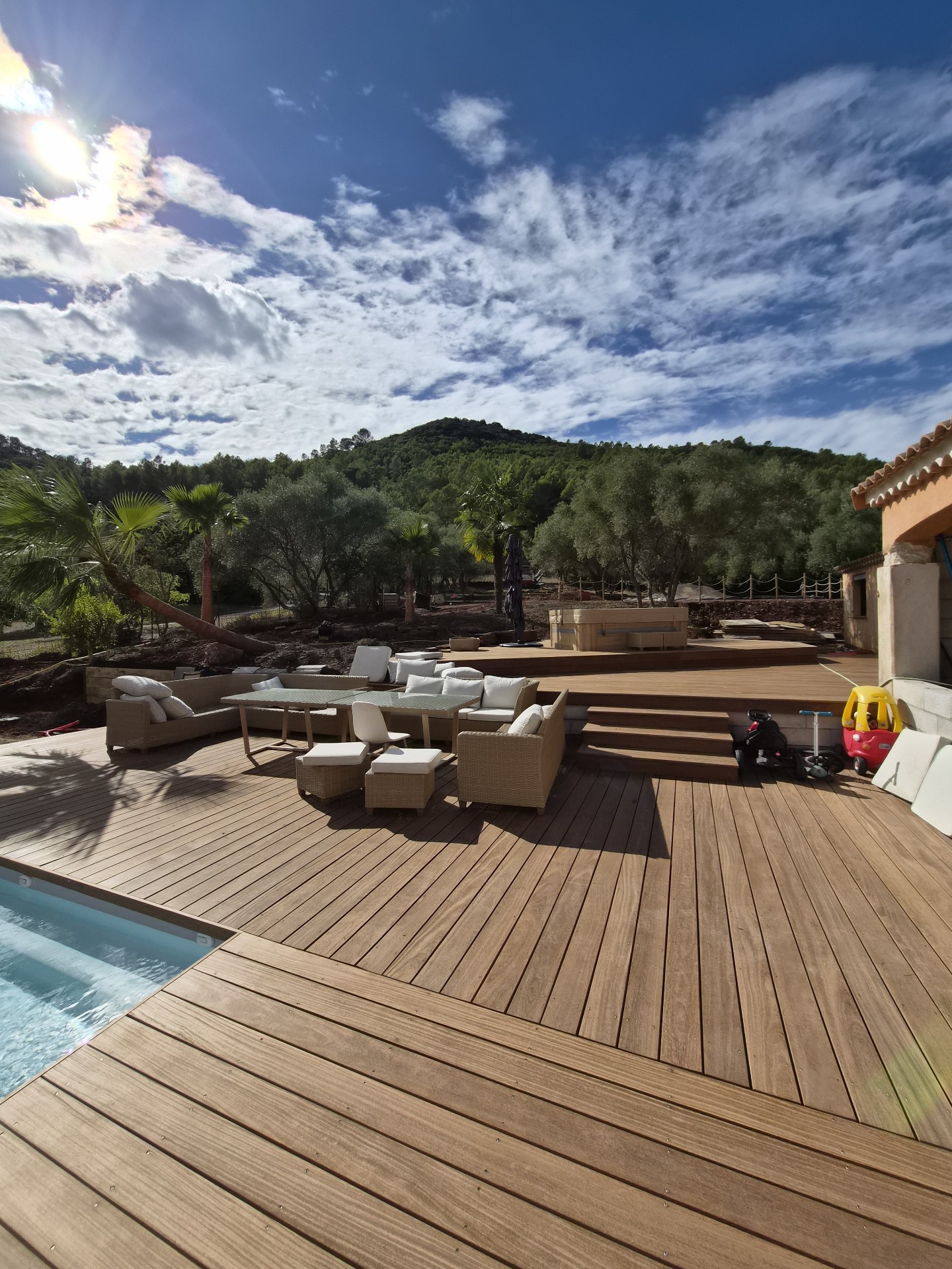 Aménagement terrasse bois exotique